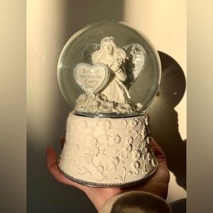 Angel Snow Globe